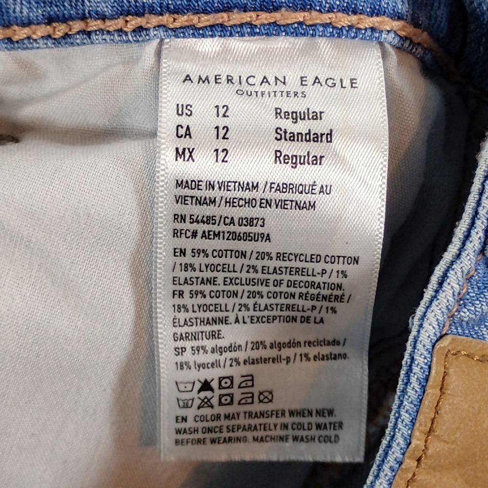 American Eagle Jeans Womens 12 Low-Rise Baggy Wide Leg Frayed Hem Stretch - Picture 9 of 10